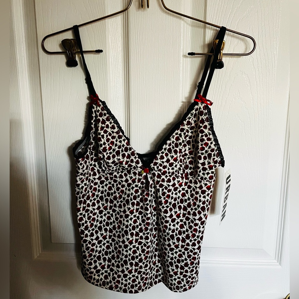 NWT Floral Print Cropped Cami